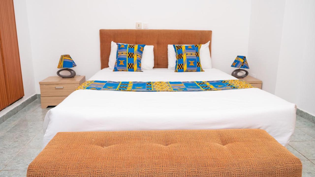 Hotel Djigui Abidjan Luaran gambar