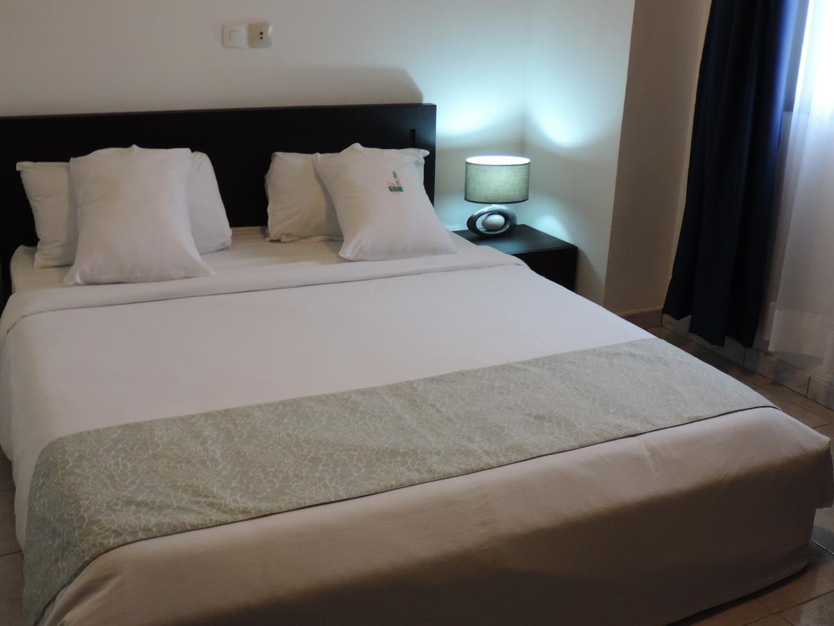 Hotel Djigui Abidjan Luaran gambar